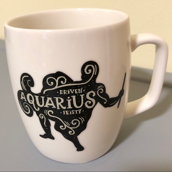 Threshold Target Aquarius Zodiac Astrology Cup Mug